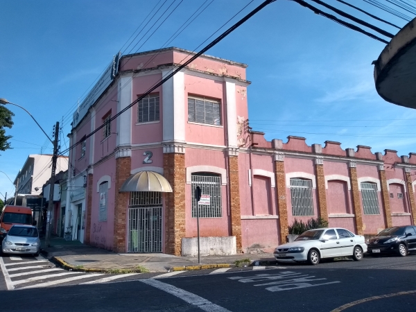 Alugar comercial estacao em franca